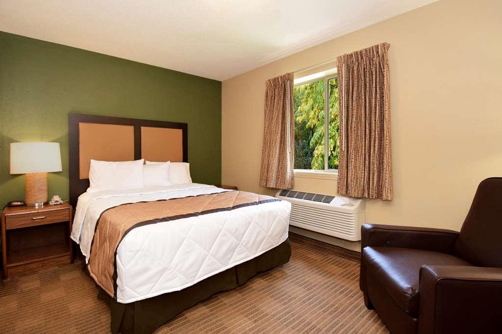 Extended Stay America Suites - Dallas - Plano Parkway - Medical Center Стая снимка