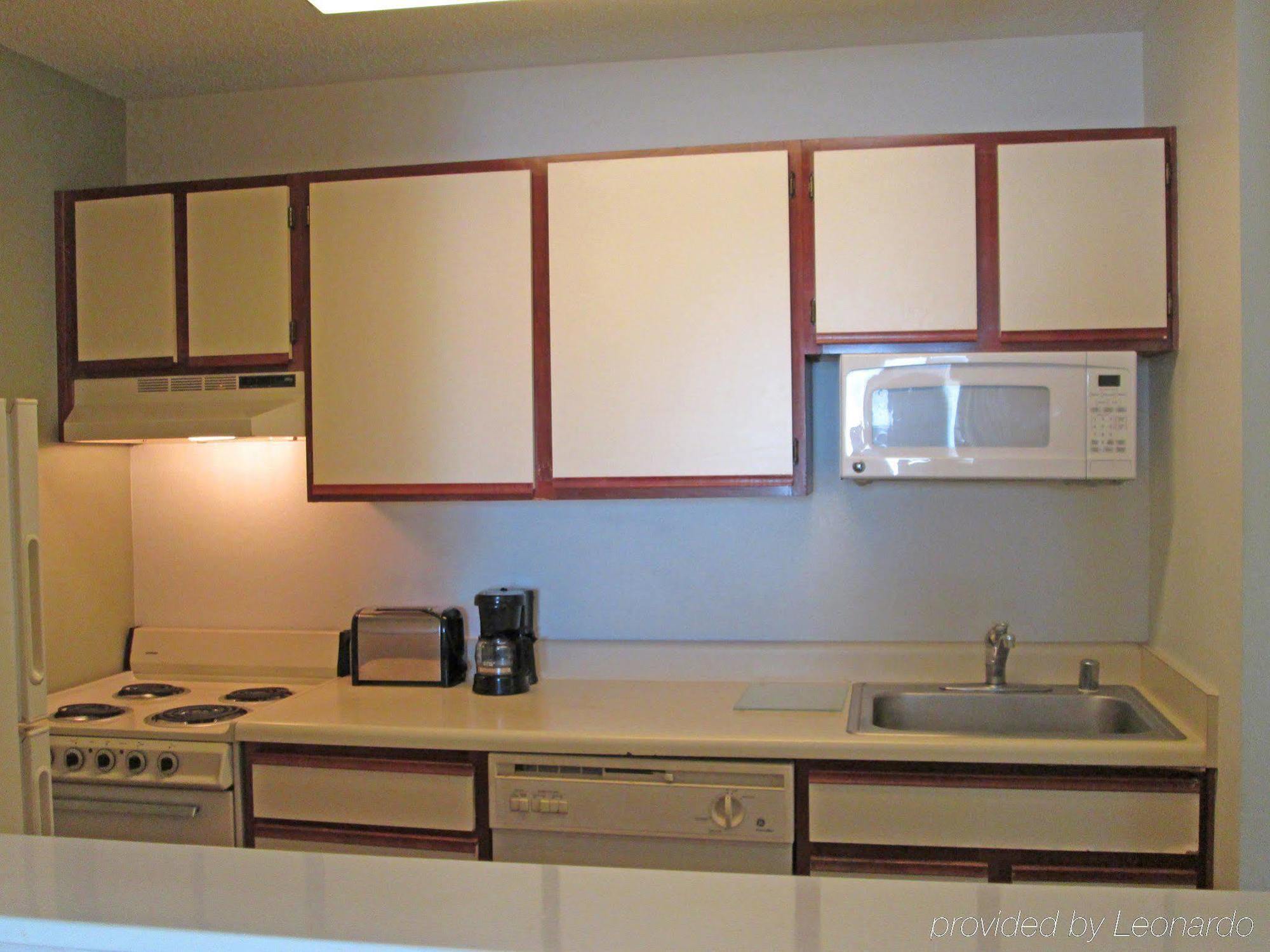 Extended Stay America Suites - Dallas - Plano Parkway - Medical Center Екстериор снимка